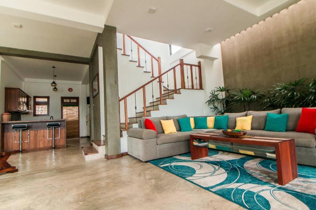 Aurora Lagoon Front Negombo Exterior foto