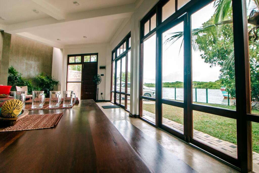 Aurora Lagoon Front Negombo Exterior foto